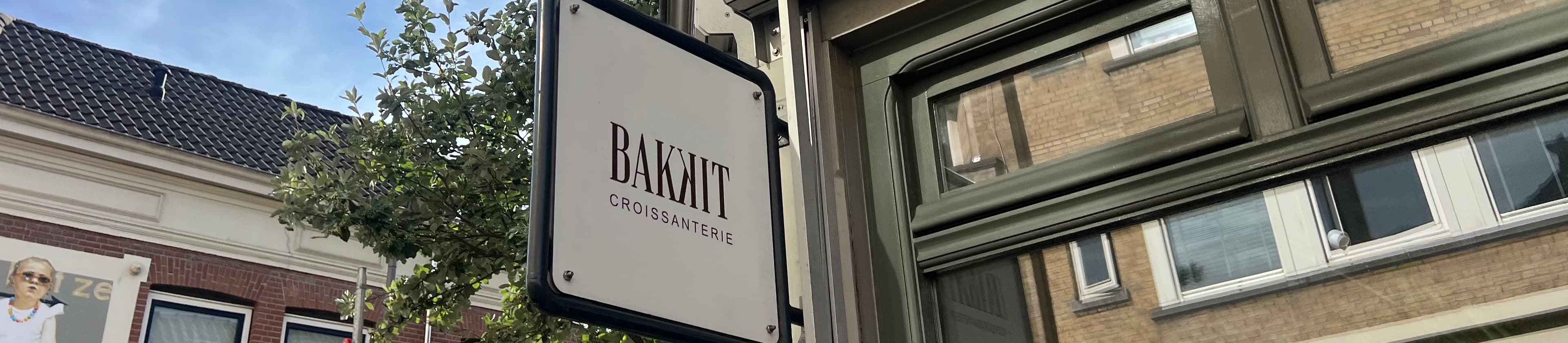 Bakkit